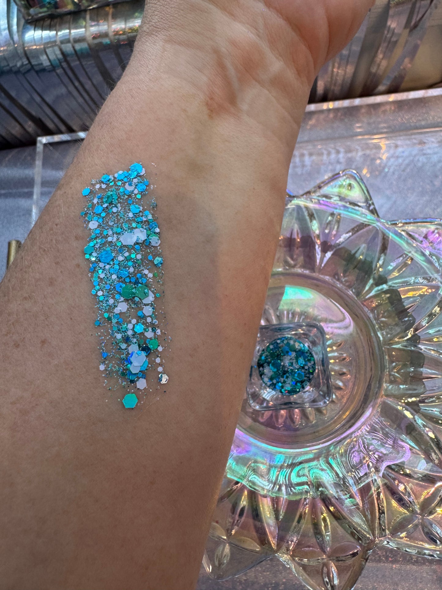 Iconic (Teal Blue + White) Glitter Gel